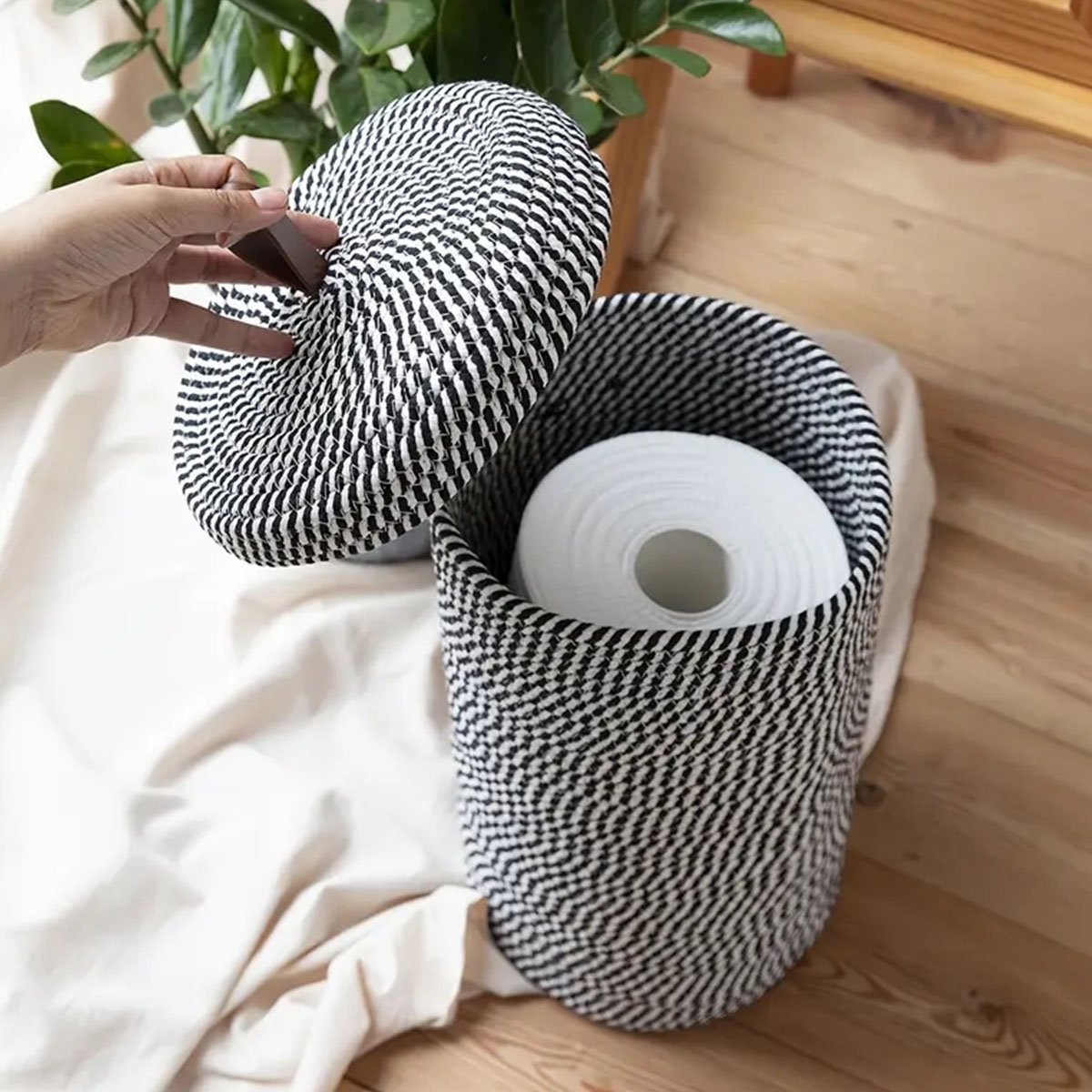 CANASTO CONTENEDOR CON TAPA PARA PAPEL HIGIENICO Y OTROS